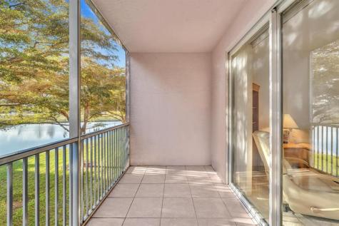 7735 Yardley Drive Tamarac FL 33321