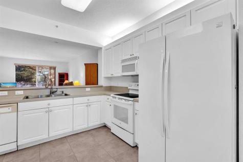 7735 Yardley Drive Tamarac FL 33321
