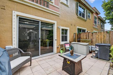 4957 White Mangrove Way Fort Lauderdale FL 33312