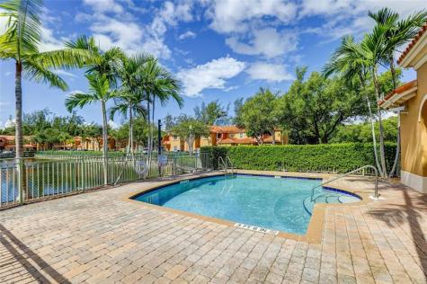 4957 White Mangrove Way Fort Lauderdale FL 33312