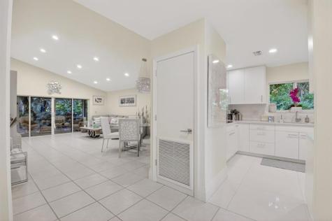 19452 Waters Reach Lane 305 Lane Boca Raton FL 33434