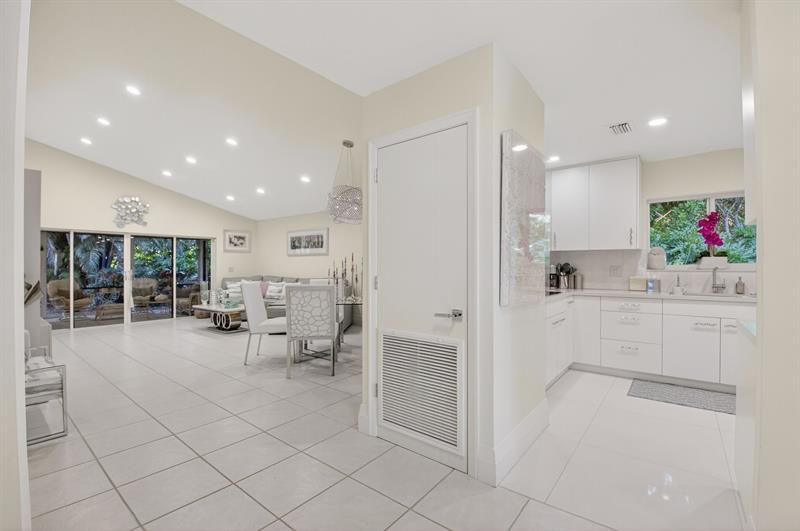 19452 Waters Reach Lane 305 Lane Boca Raton FL 33434