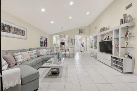19452 Waters Reach Lane 305 Lane Boca Raton FL 33434
