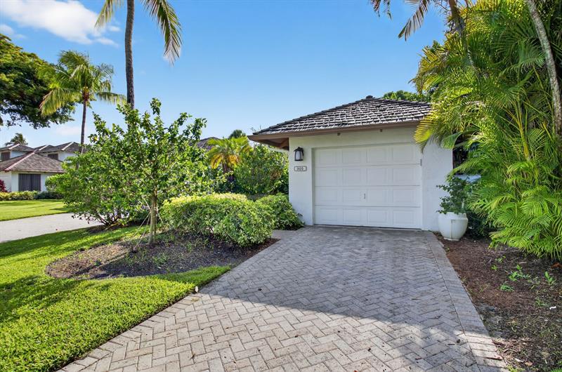 19452 Waters Reach Lane 305 Lane Boca Raton FL 33434