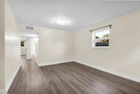 2466 Taylor Street Hollywood FL 33020