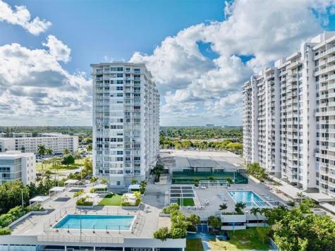 18031 Biscayne Boulevard Aventura FL 33160