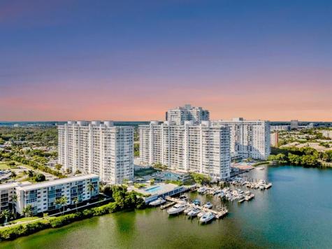 18031 Biscayne Boulevard Aventura FL 33160