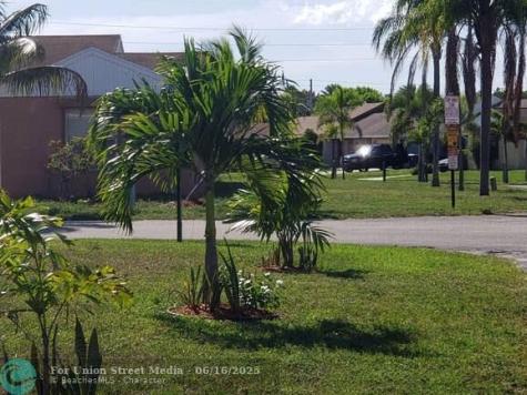 5078 Ambler Lane Lake Worth FL 33463