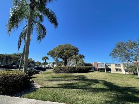 7341 NW 18th Street Margate FL 33063