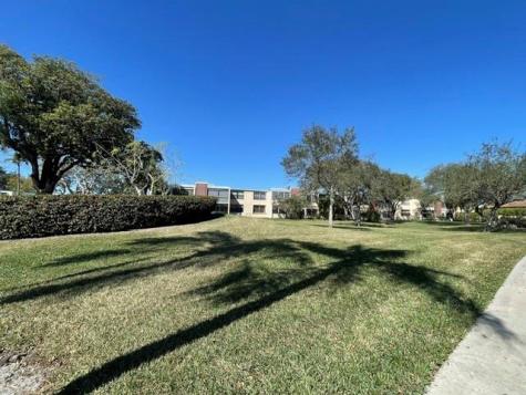 7341 NW 18th Street Margate FL 33063