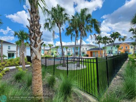 8143 Coconut Place Kissimmee FL 34747