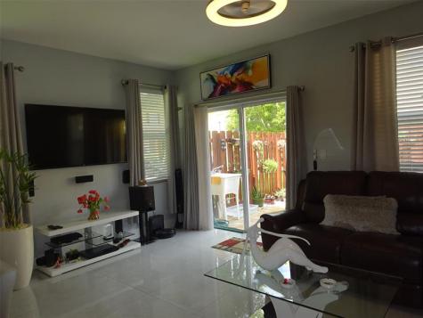 9105 SW 227th Street Cutler Bay FL 33190