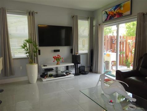 9105 SW 227th Street Cutler Bay FL 33190