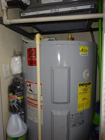 9105 SW 227th Street Cutler Bay FL 33190