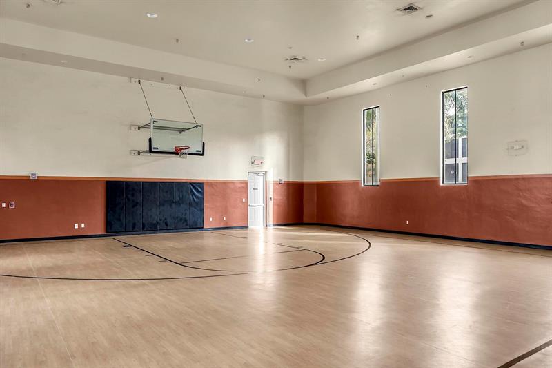 3330 NW 124th Way Sunrise FL 33323