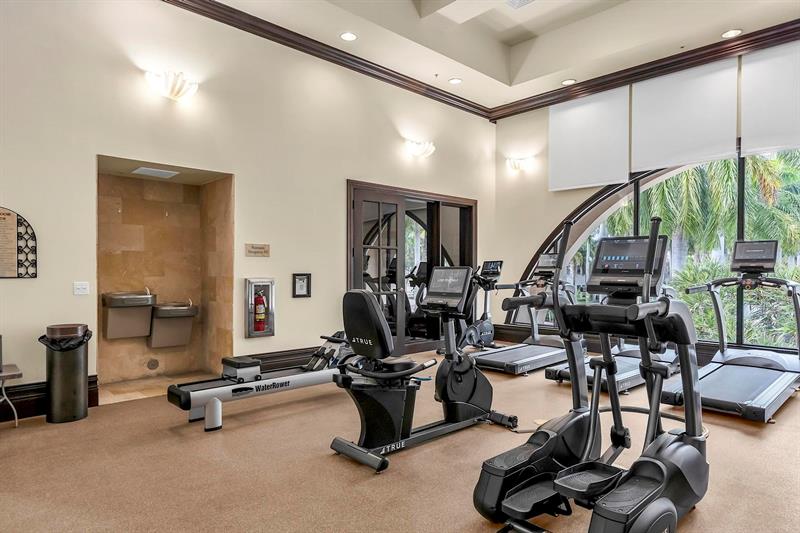 3330 NW 124th Way Sunrise FL 33323