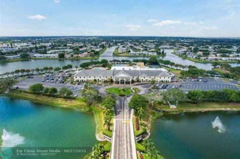 115 Sussex F West Palm Beach FL 33417
