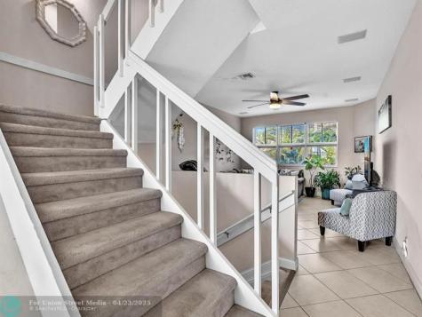 1839 N Dixie Highway Fort Lauderdale FL 33305