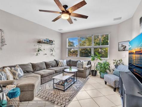 1839 N Dixie Highway Fort Lauderdale FL 33305