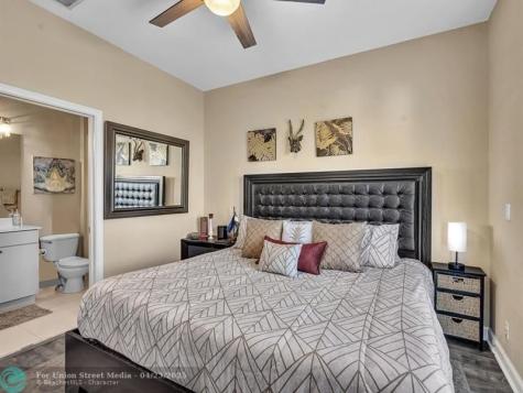 1839 N Dixie Highway Fort Lauderdale FL 33305