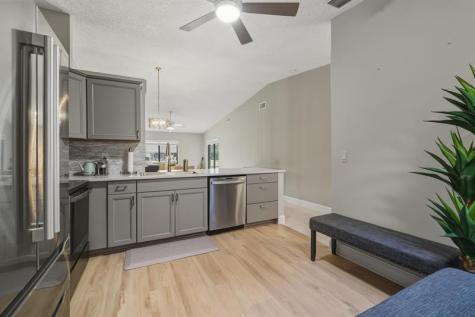 8290 Springlake Drive Boca Raton FL 33496