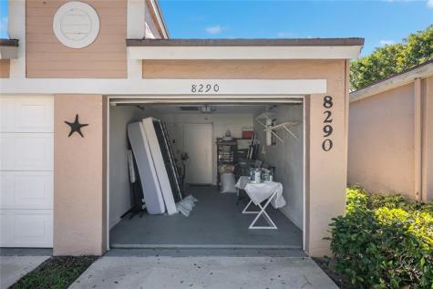 8290 Springlake Drive Boca Raton FL 33496
