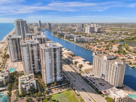 1600 S Ocean Drive Hollywood FL 33019
