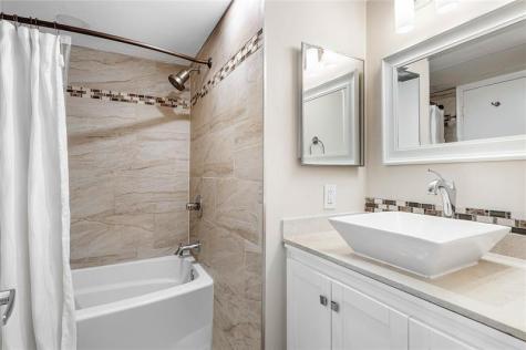 3111 Oakland Shores Drive Oakland Park FL 33309