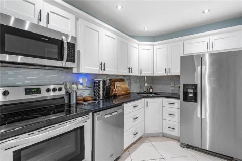 3111 Oakland Shores Drive Oakland Park FL 33309