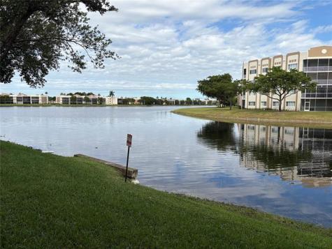 7322 Ashmont Circle Tamarac FL 33321