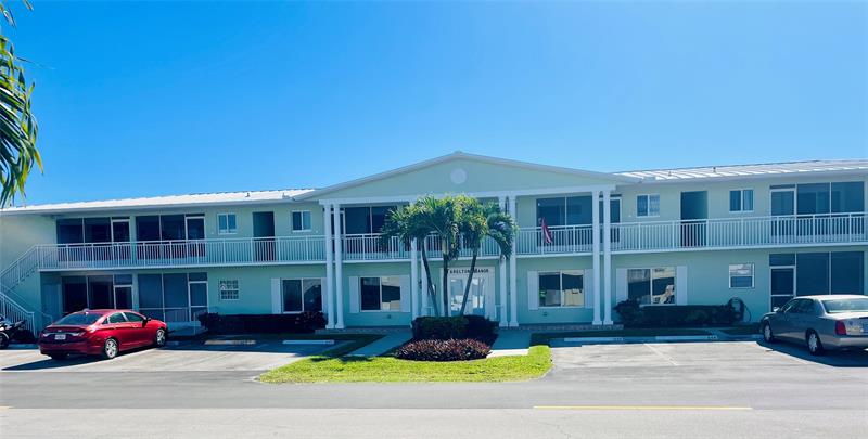 2100 NE 38th Street Lighthouse Point FL 33064