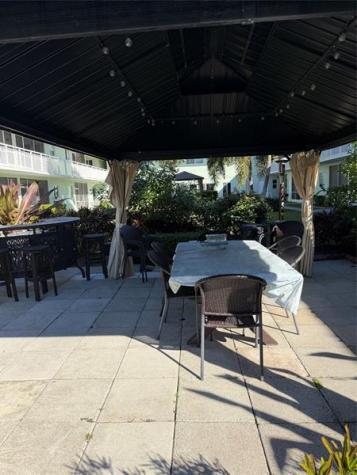 2100 NE 38th Street Lighthouse Point FL 33064