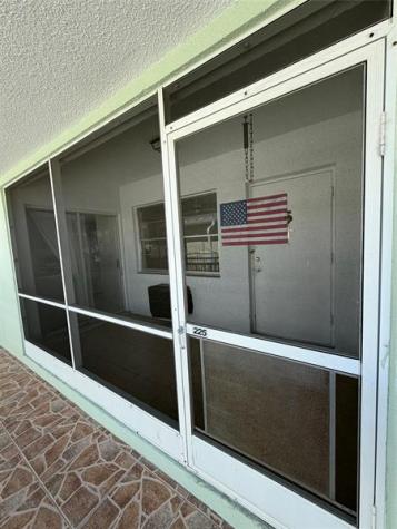 2100 NE 38th Street Lighthouse Point FL 33064