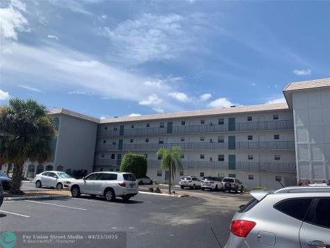 4311 Crystal Lake Drive Deerfield Beach FL 33064