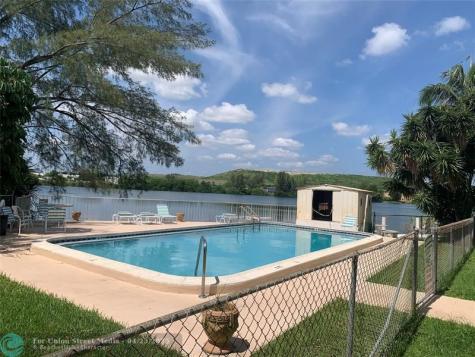 4311 Crystal Lake Drive Deerfield Beach FL 33064