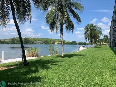 4311 Crystal Lake Drive Deerfield Beach FL 33064