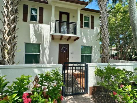 4670 Monarch Way Coconut Creek FL 33073