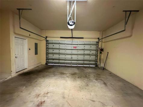 4670 Monarch Way Coconut Creek FL 33073