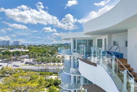 2241 SE 17th Street Fort Lauderdale FL 33316