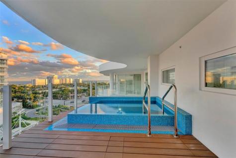 2241 SE 17th Street Fort Lauderdale FL 33316