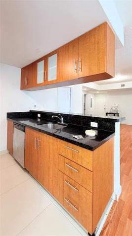 601 NE 23rd Street Miami FL 33137