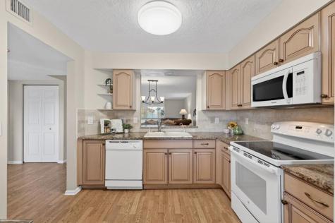 5906 Crystal Shores Drive Boynton Beach FL 33437