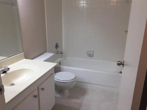 1300 SW 124 Terrace Hollywood FL 33027