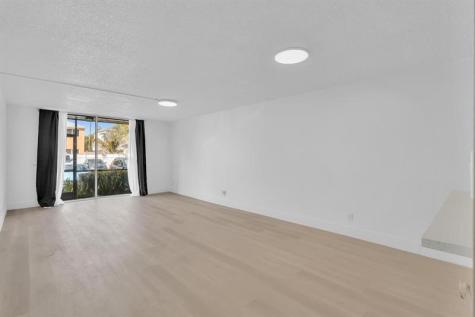 7175 Orange Drive Davie FL 33314