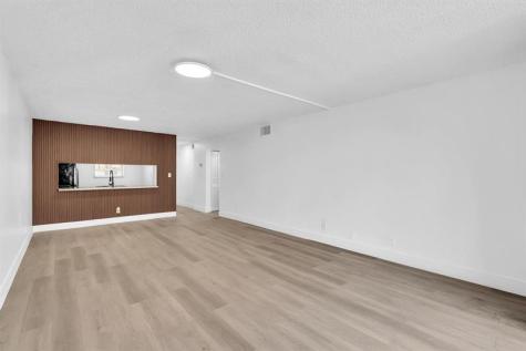 7175 Orange Drive Davie FL 33314