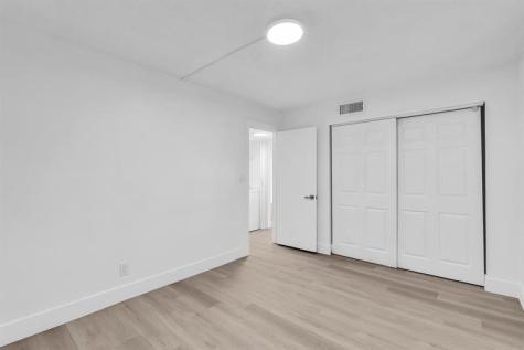 7175 Orange Drive Davie FL 33314