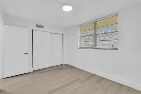 7175 Orange Drive Davie FL 33314