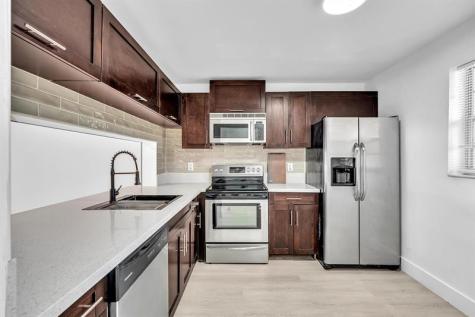 7175 Orange Drive Davie FL 33314