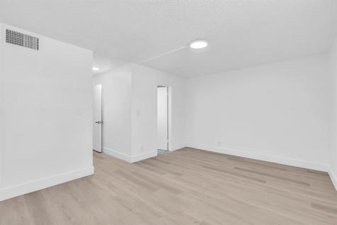 7175 Orange Drive Davie FL 33314