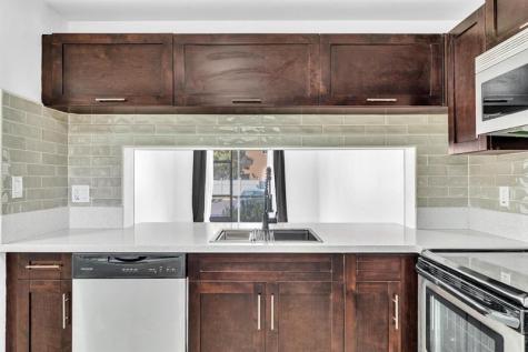 7175 Orange Drive Davie FL 33314